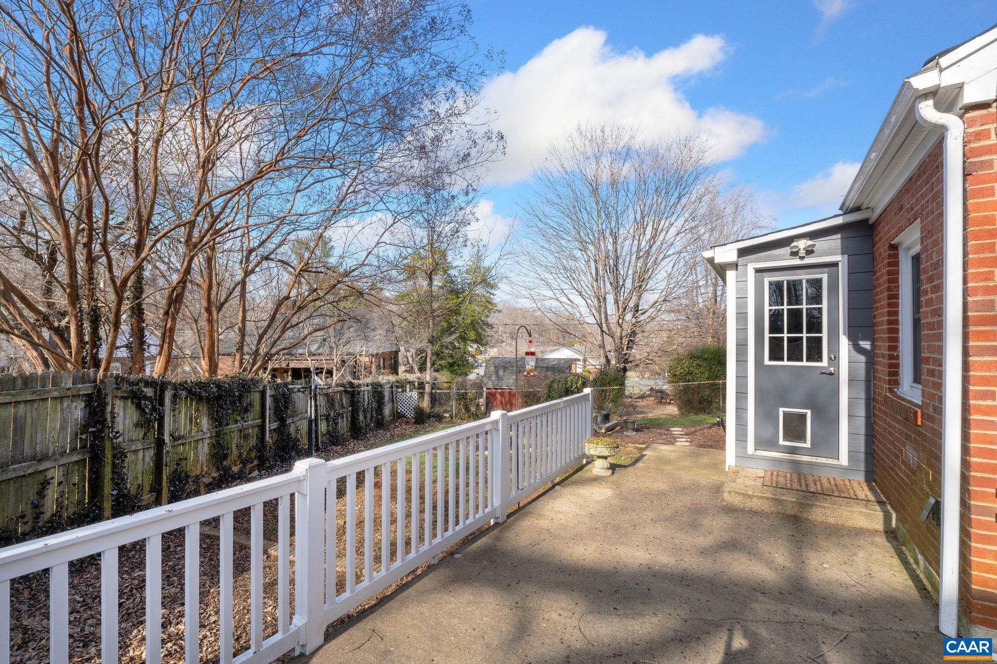 LOCUST GROVE - Residential