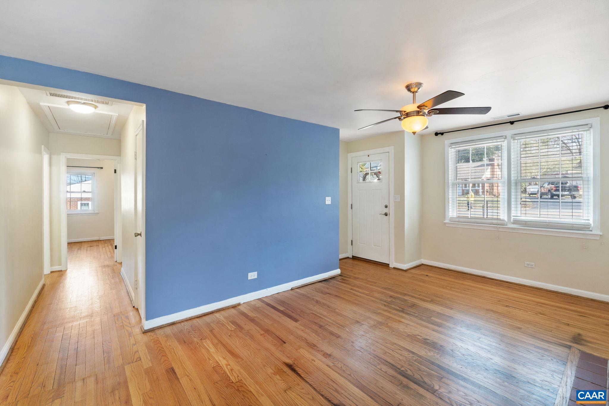 LOCUST GROVE - Residential