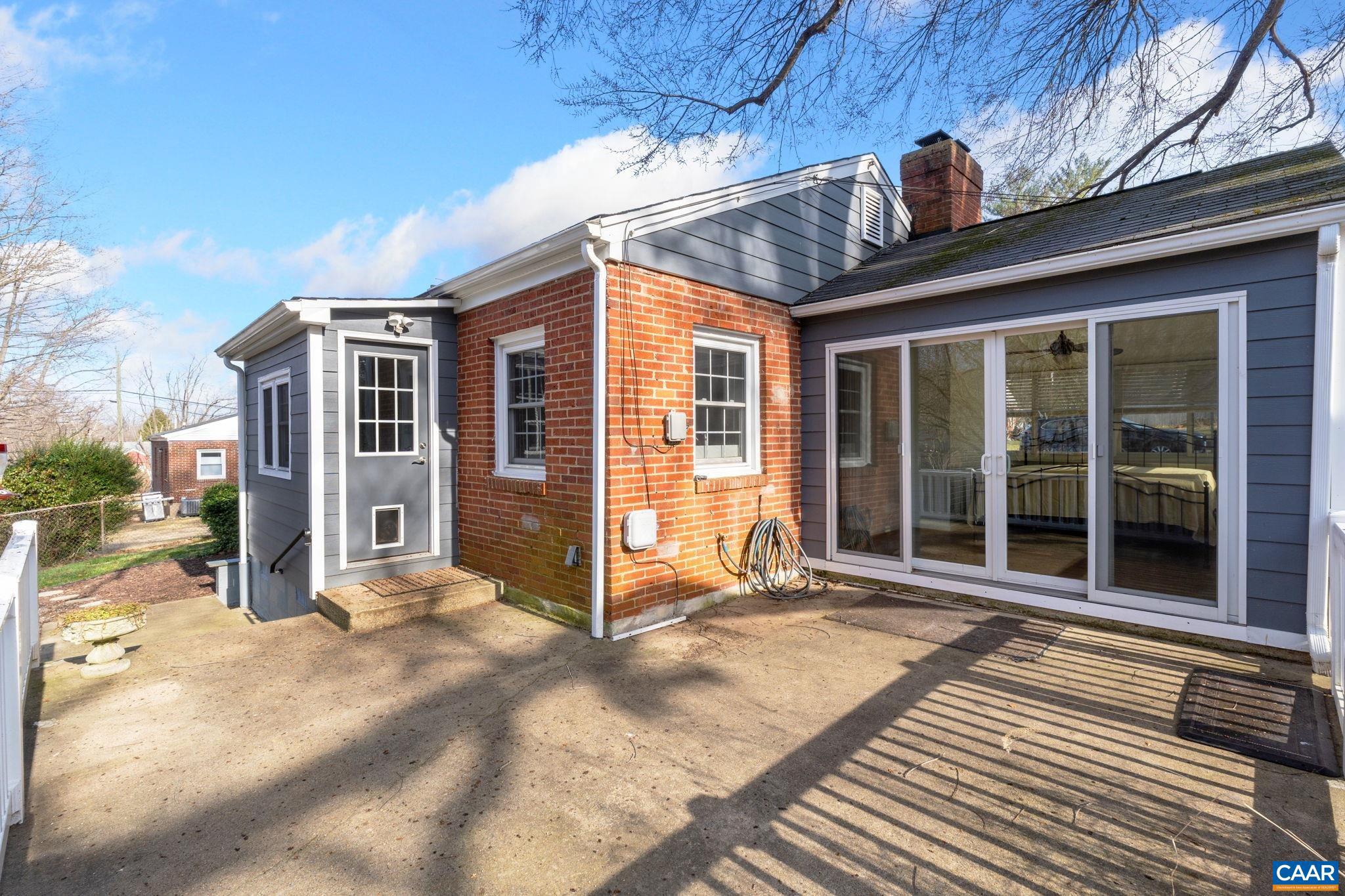 LOCUST GROVE - Residential