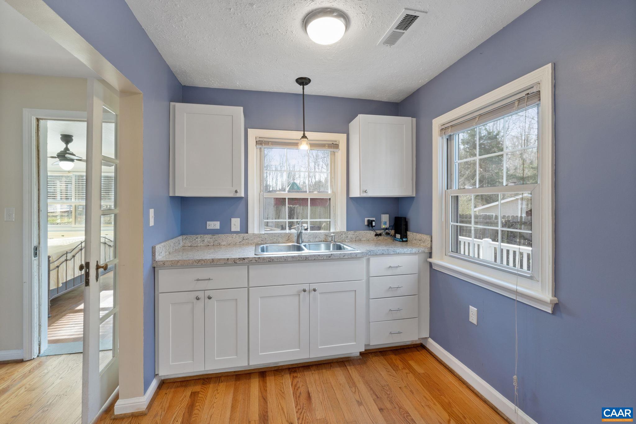 LOCUST GROVE - Residential