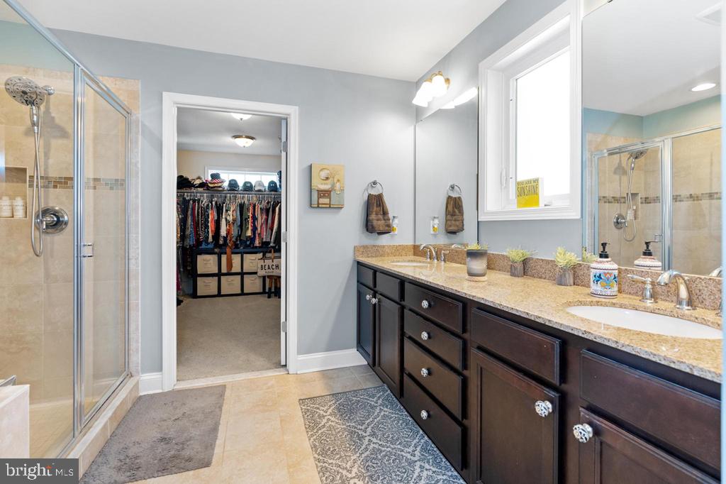 PARKSIDE - Residential