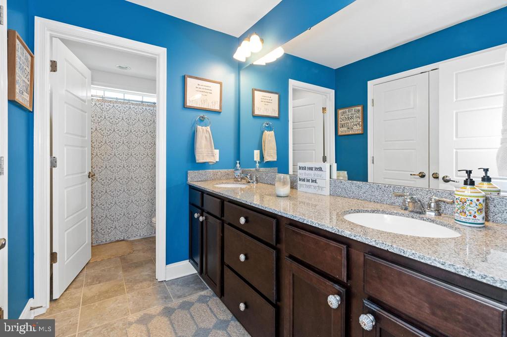 PARKSIDE - Residential