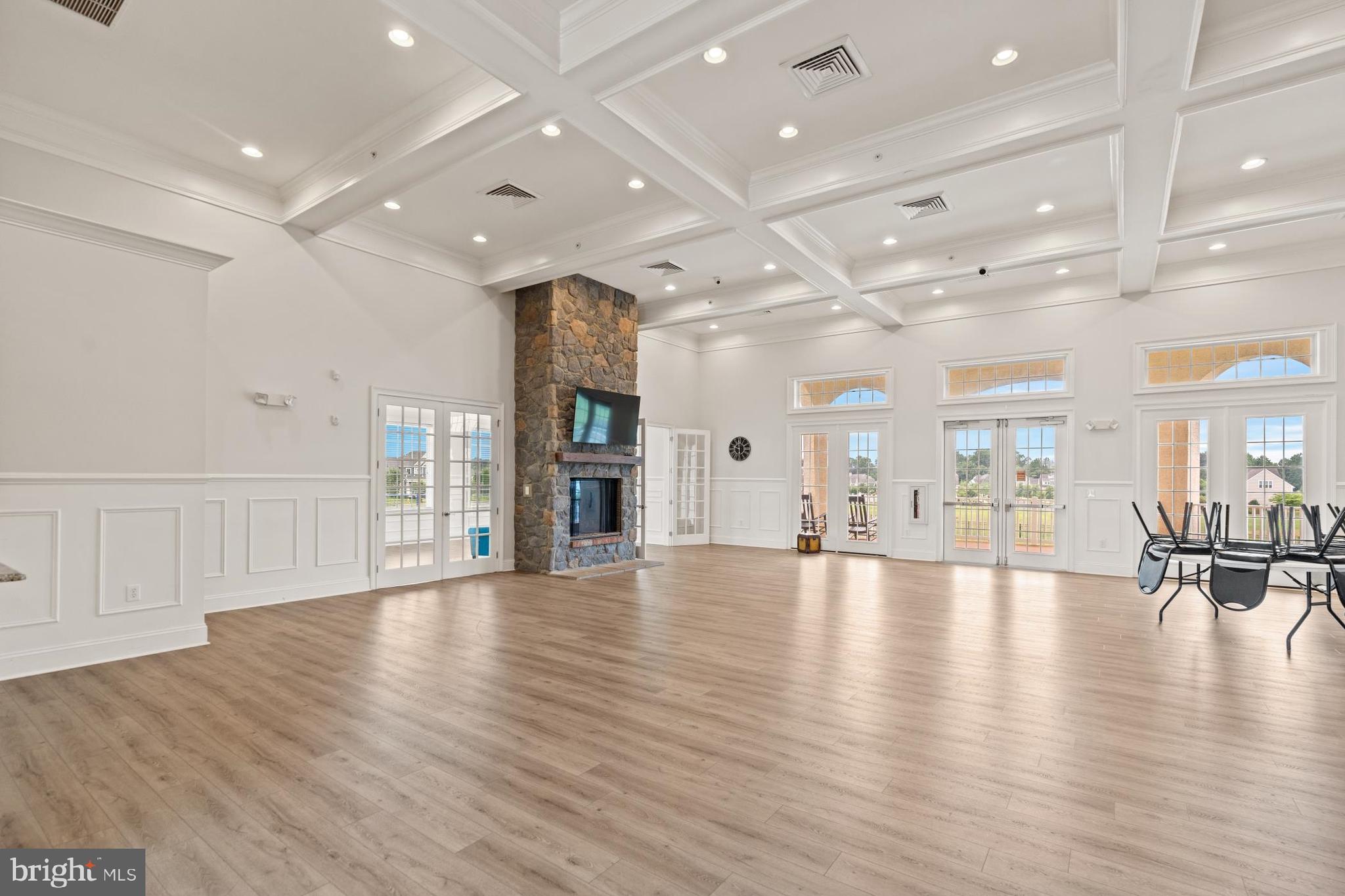 PARKSIDE - Residential