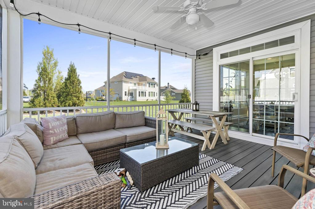 PARKSIDE - Residential