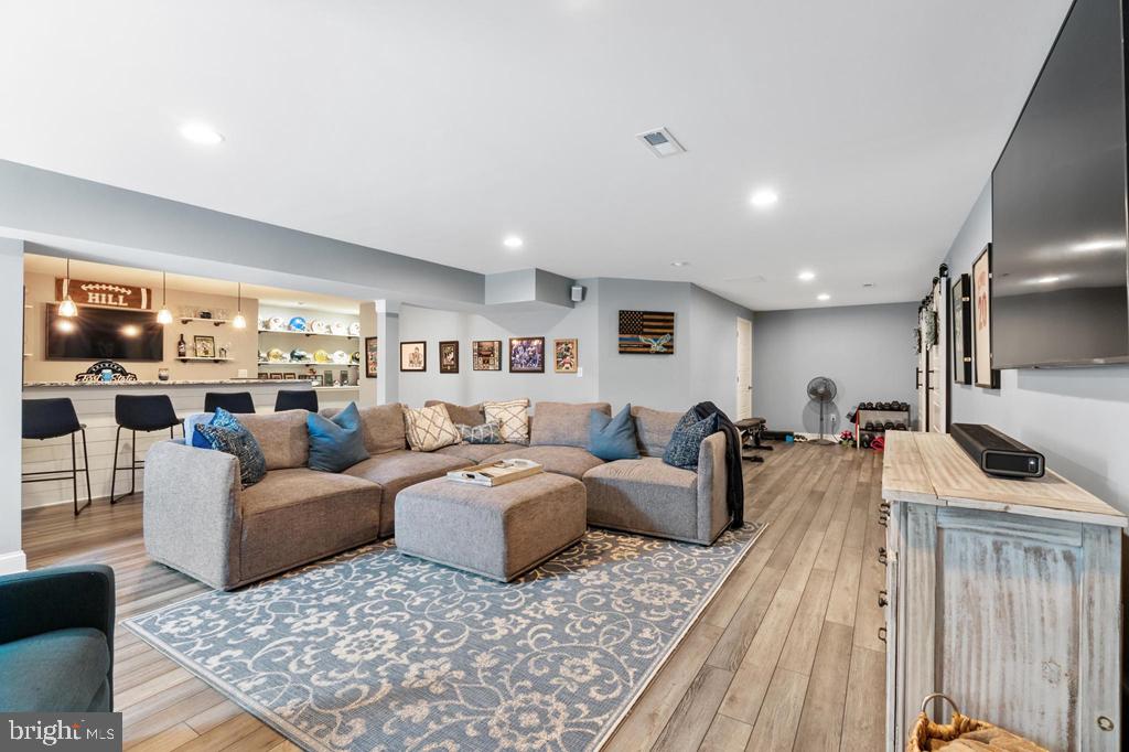 PARKSIDE - Residential