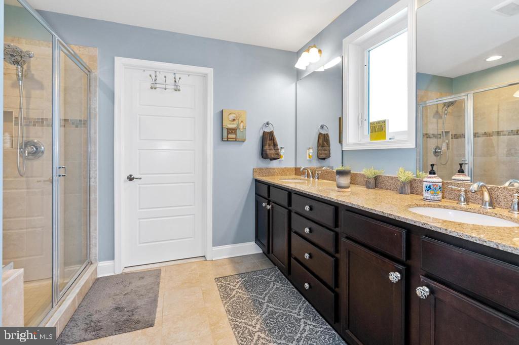 PARKSIDE - Residential