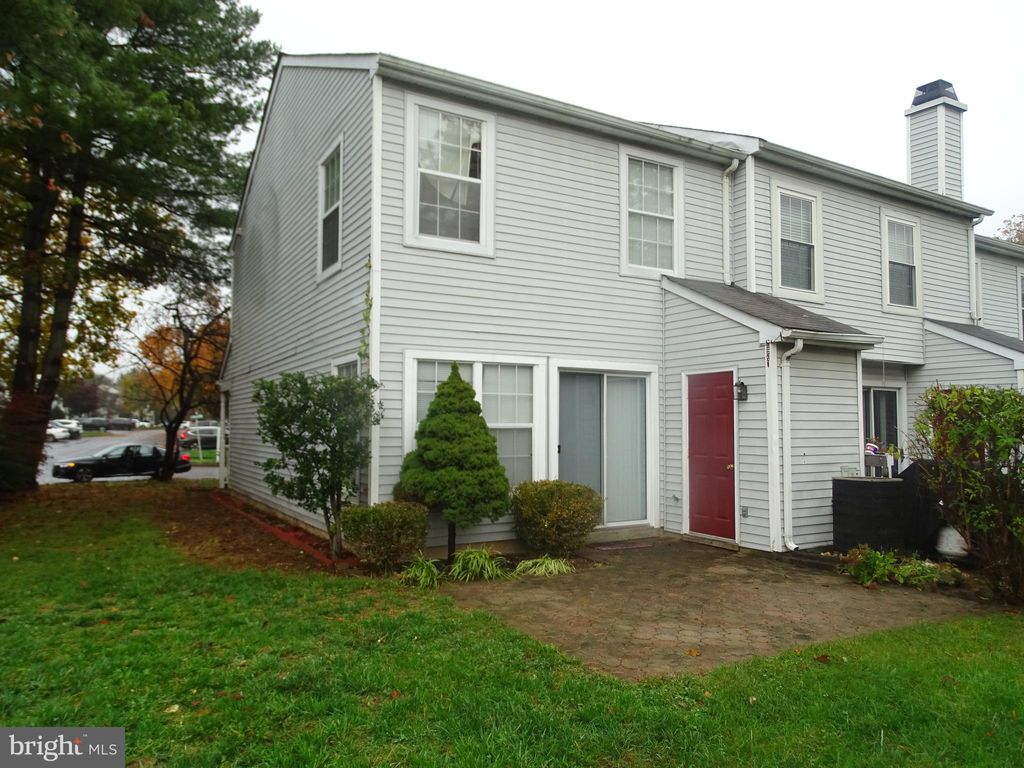 Photo of 69 Taylors Way, HOLLAND, PA 18966 (MLS # PABU2108668)