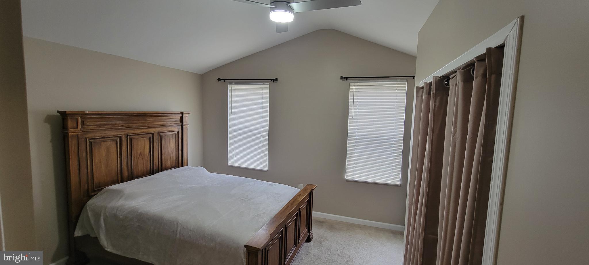 PORT RICHMOND - Residential