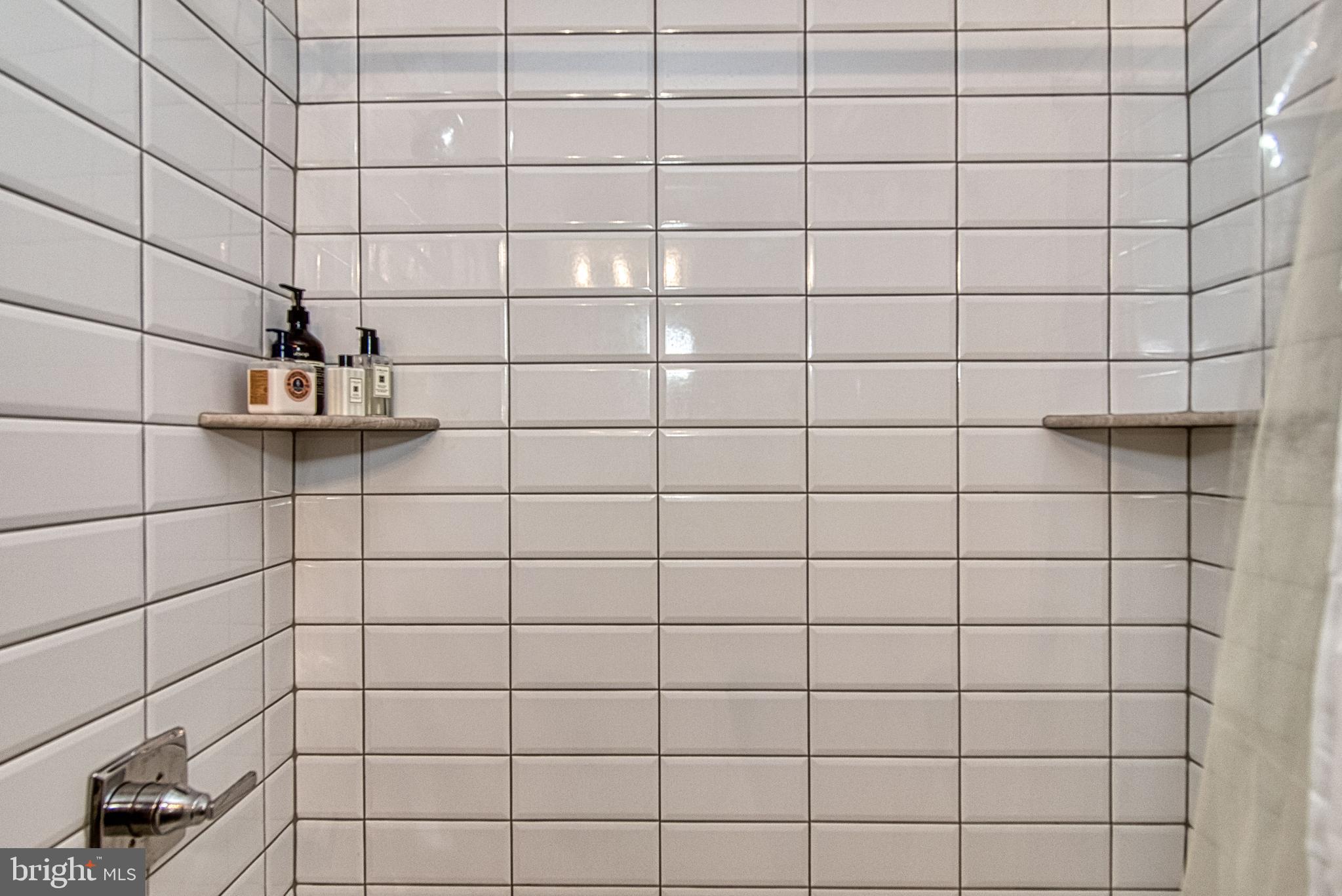 FRANKLIN GLEN - Residential Lease