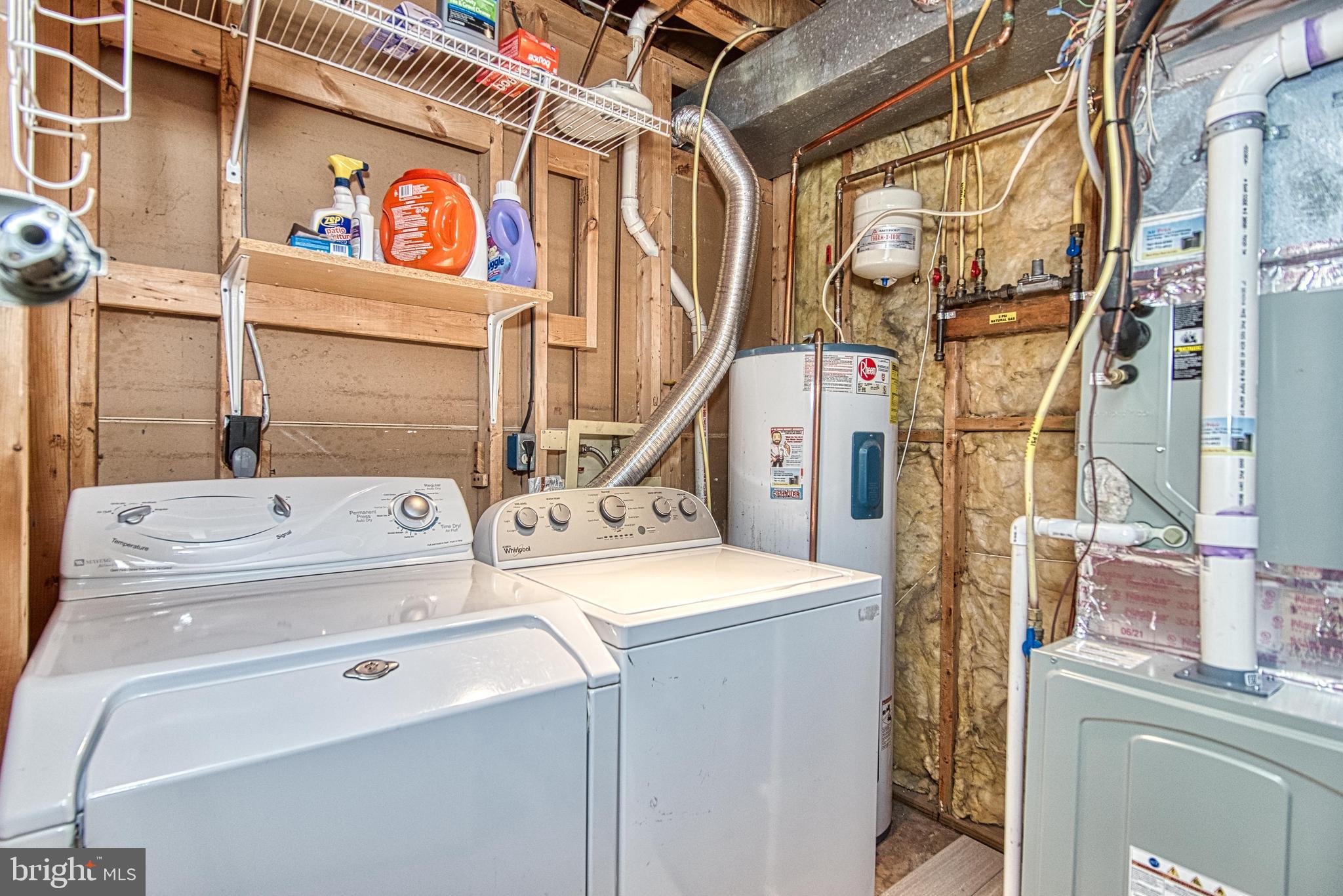 FRANKLIN GLEN - Residential Lease