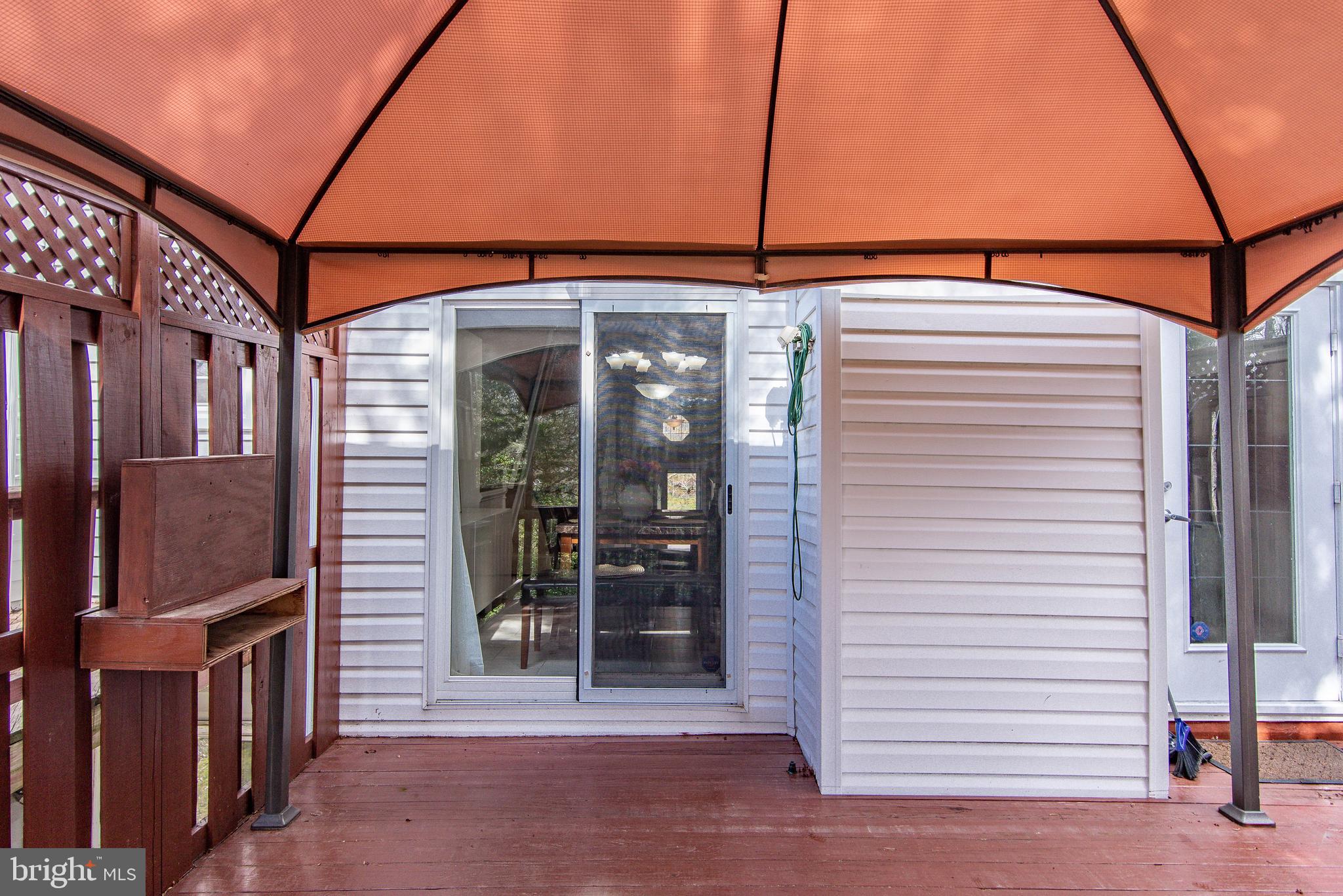 FRANKLIN GLEN - Residential Lease