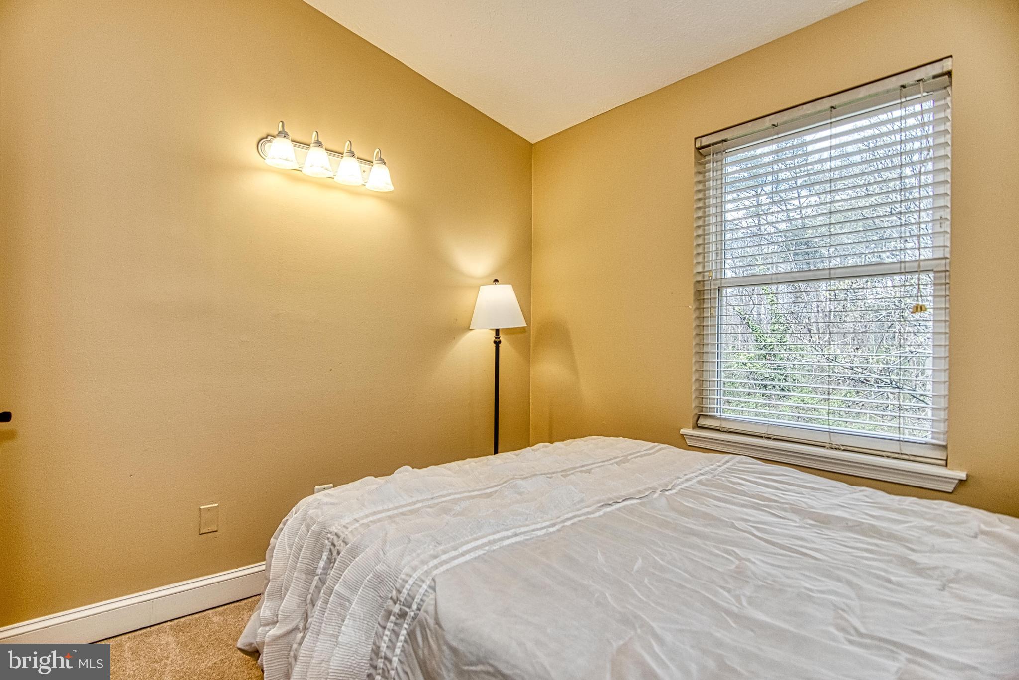 FRANKLIN GLEN - Residential Lease