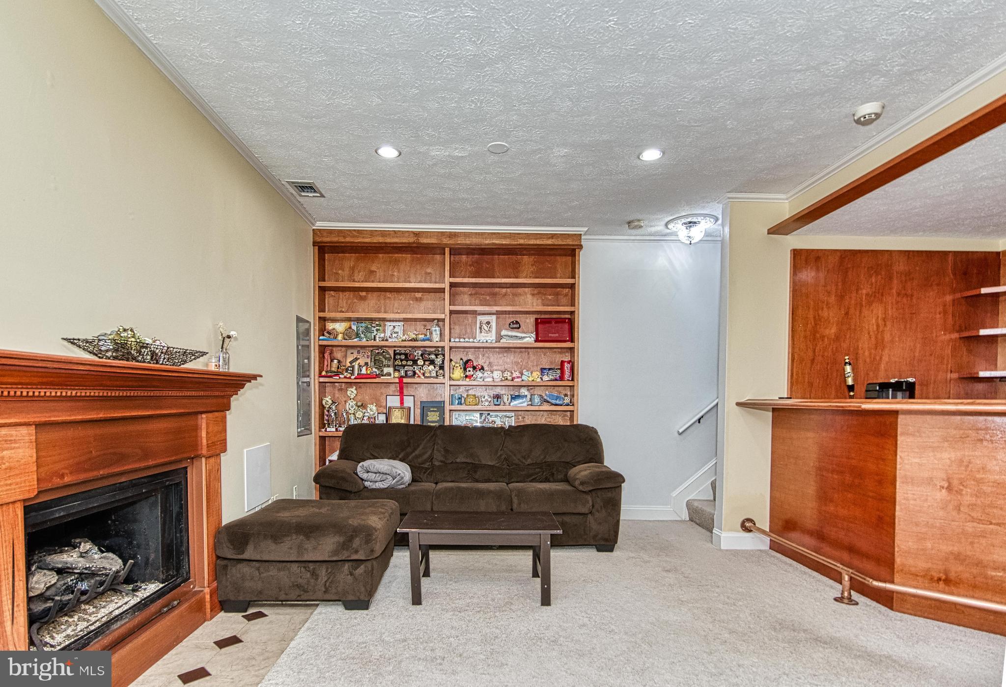 FRANKLIN GLEN - Residential Lease