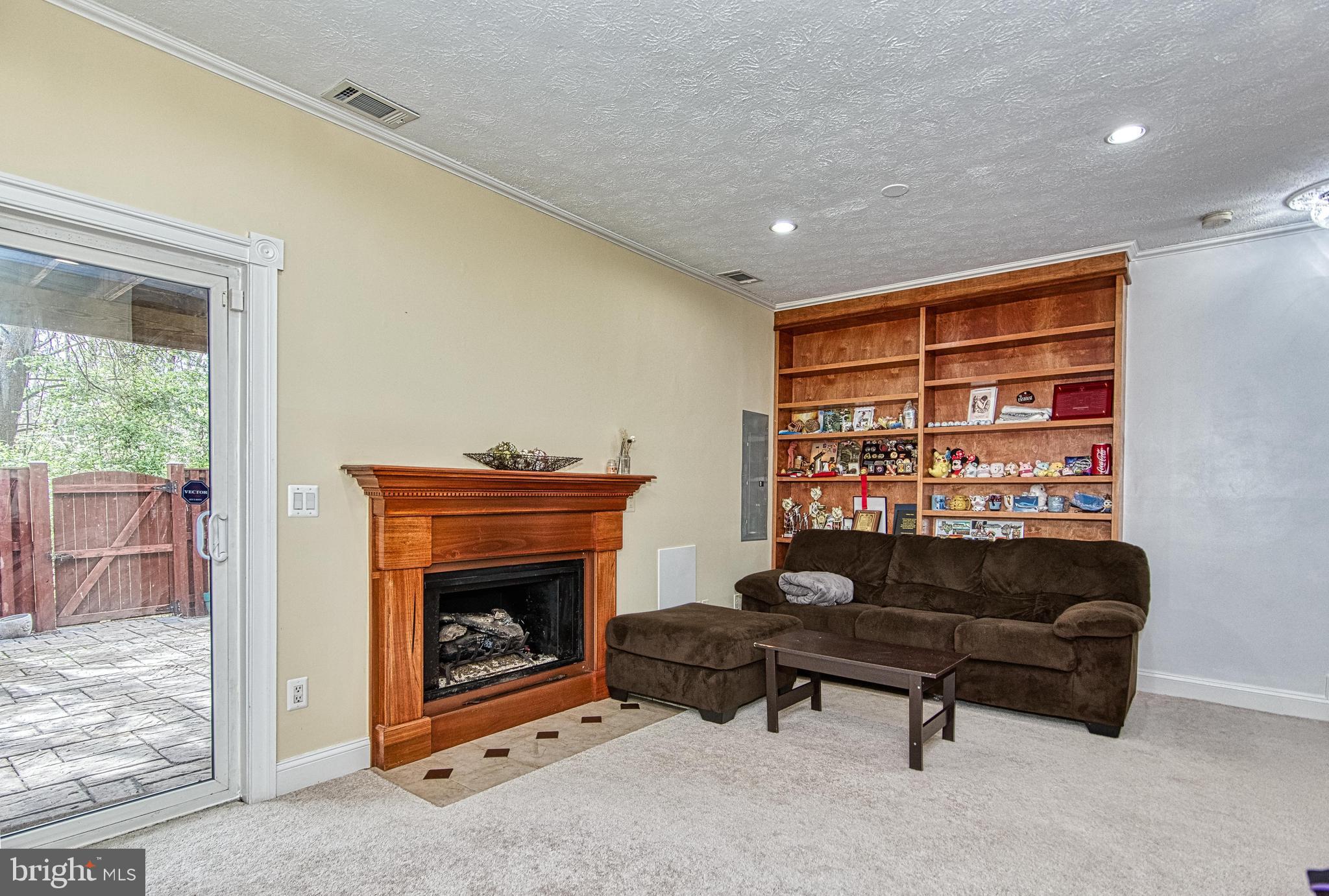 FRANKLIN GLEN - Residential Lease