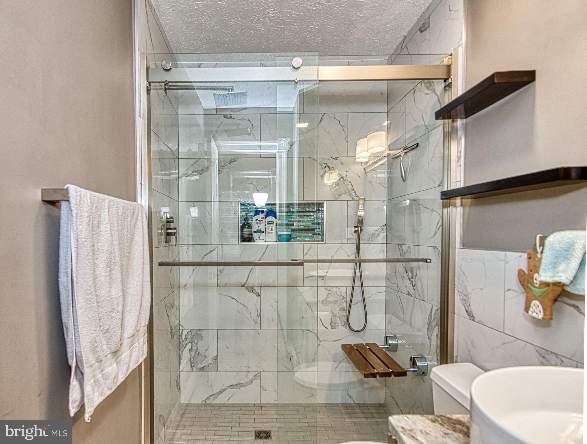 FRANKLIN GLEN - Residential Lease