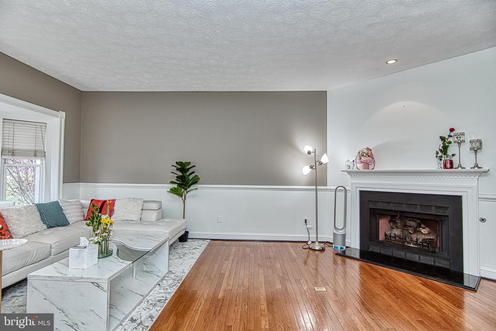 FRANKLIN GLEN - Residential Lease