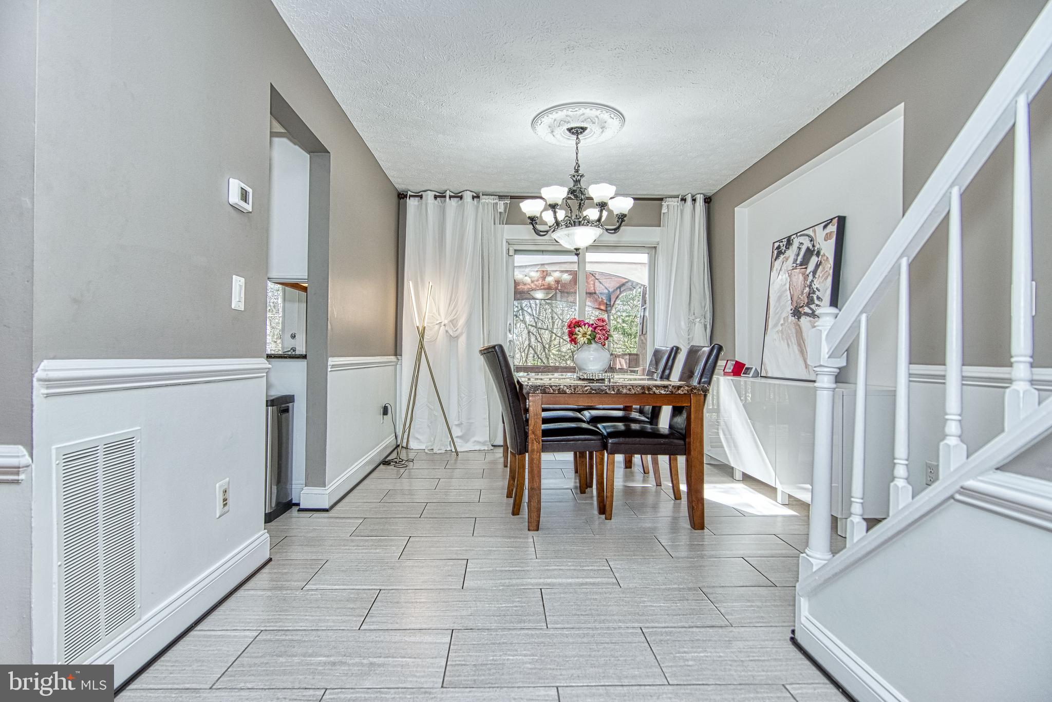 FRANKLIN GLEN - Residential Lease