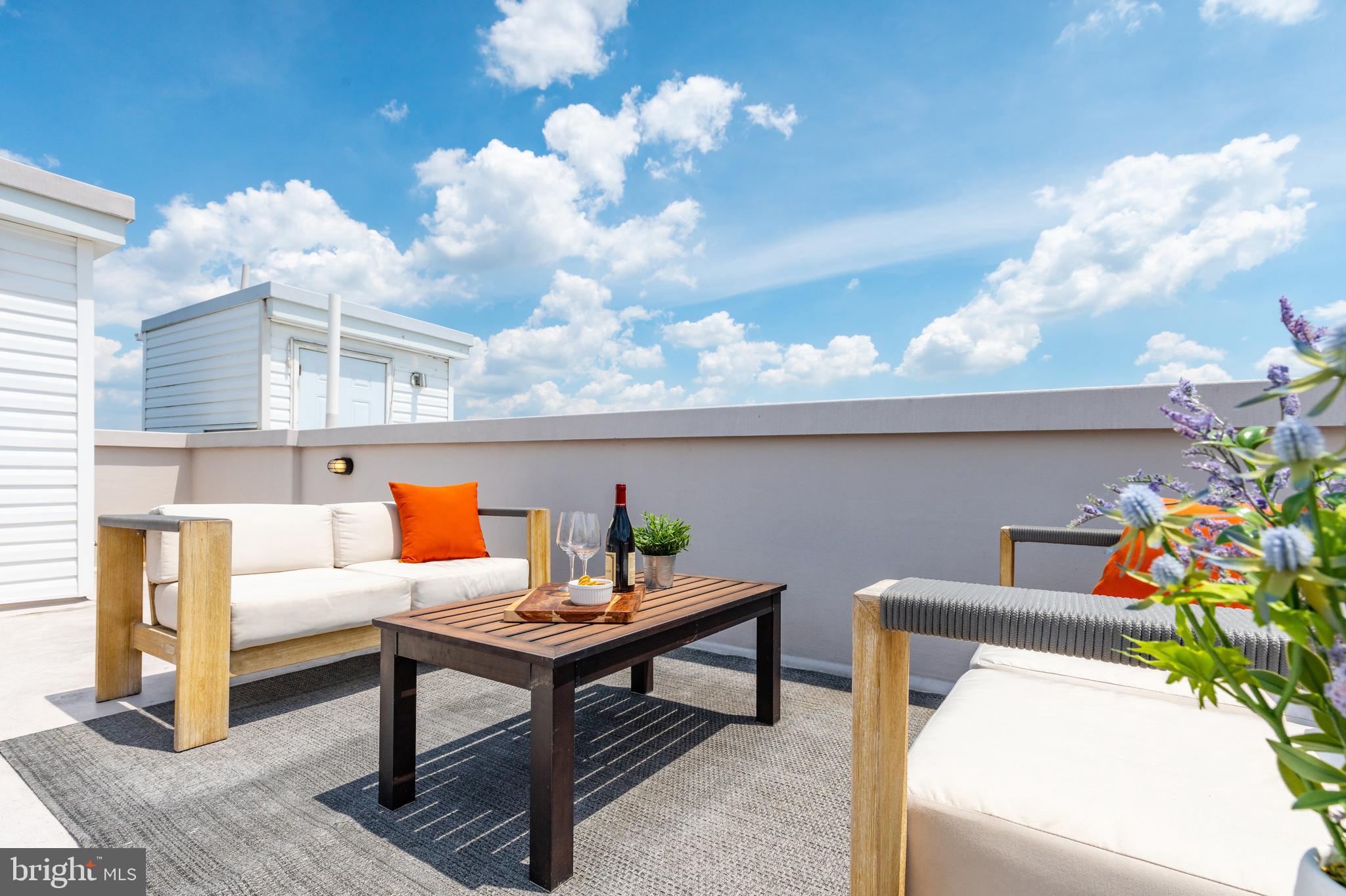 OLDE RICHMOND - Residential