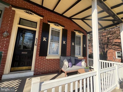 516 GAY STREET PHOENIXVILLE PA 19460