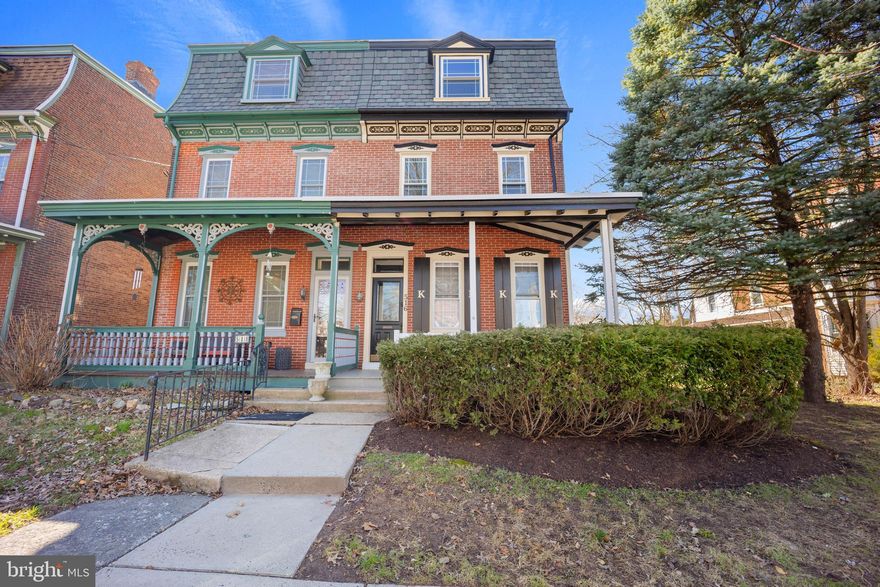Welcome to this spacious 3-story Victorian twin in the heart of downtown Phoenixville, with parking for 3-4 vehicles. This won’t last long! The first floor offers high ceilings throughout the living room, dining room, and family room/office space. Additionally, there is conveniently located first floor laundry, 1.5 bathrooms, and an eat-in kitchen. Enjoy multiple outdoor spaces including a welcoming front porch, side porch, back deck with fenced yard and a private balcony off one of the bedrooms. Second floor offers 3 bedrooms and a full bath. The bedroom with balcony access also includes an attached bonus room that has many potential uses. The third floor offers a large primary, with an ensuite and a separate sitting area. Recent updates include a new roof, new flooring, newer HVAC system, freshly sealed and painted basement, and newly painted porches and decks. Easily walkable to the downtown Phoenixville scene, many parks, trails and access to many major roadways.