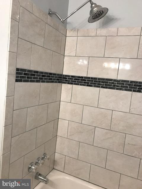 BELLE AMI CONDO-PHASE 2> - Residential