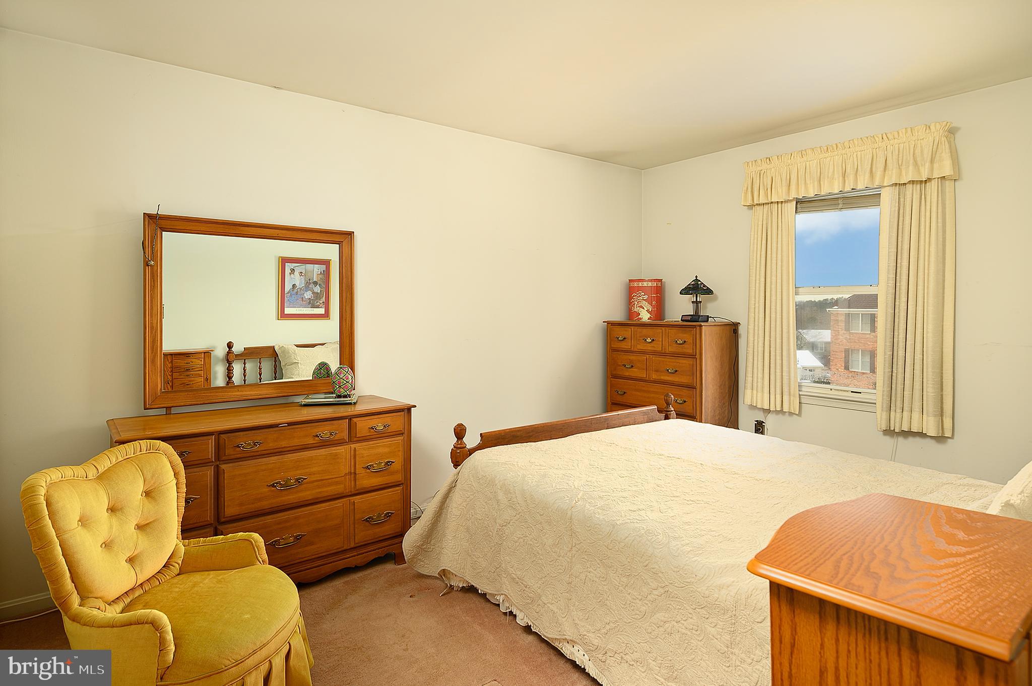 JOHNNYCAKE - Residential