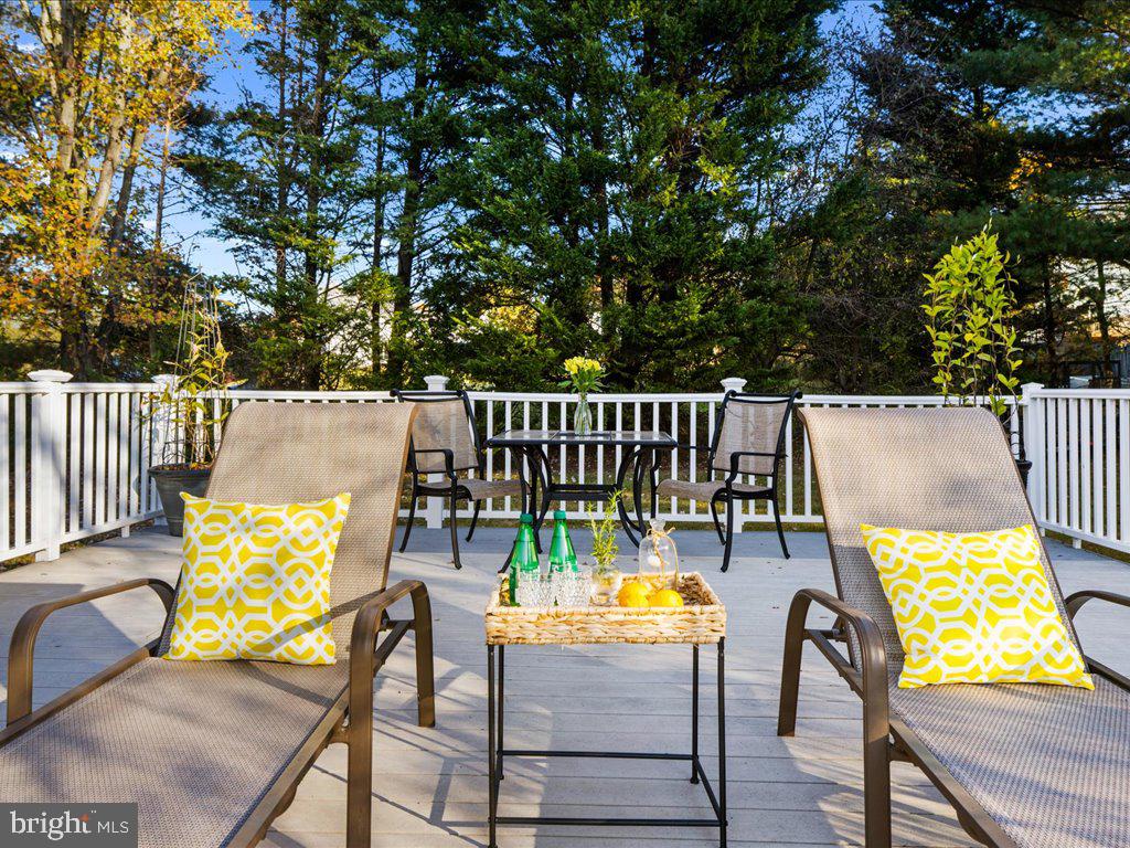 REGULARS - Residential