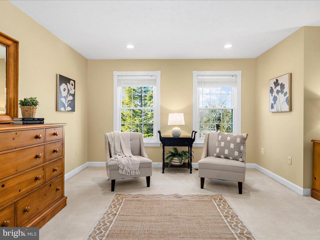 REGULARS - Residential