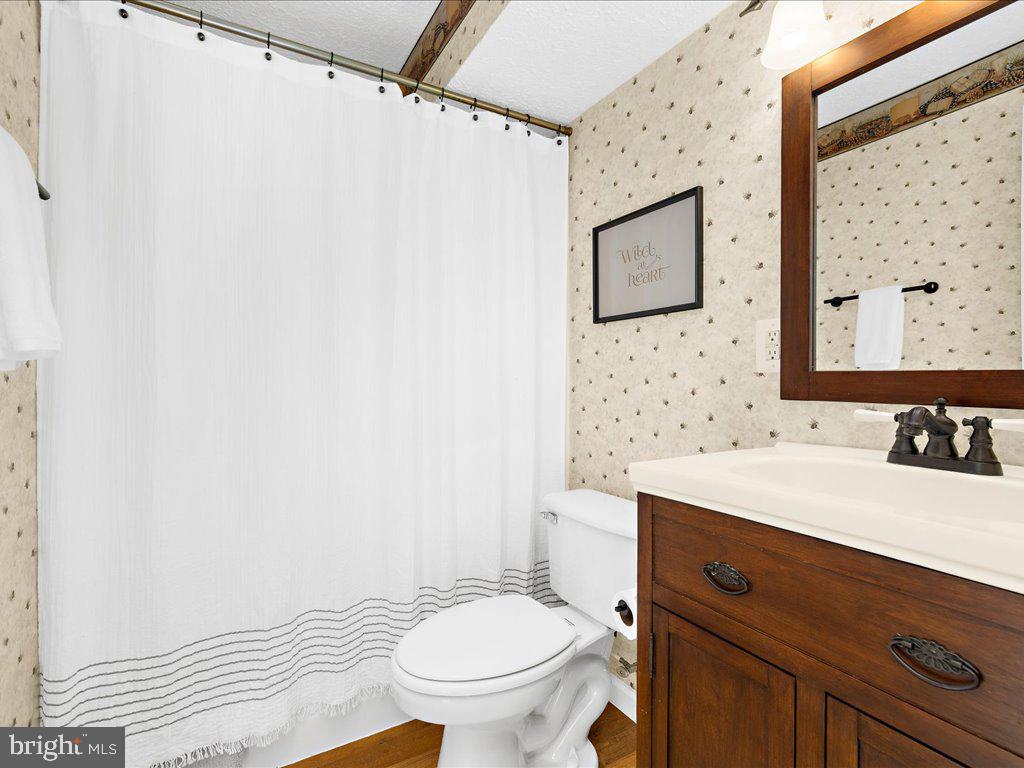 REGULARS - Residential