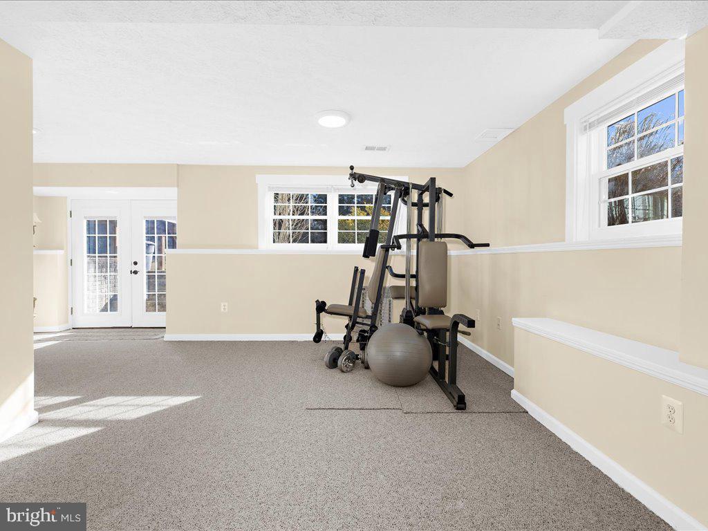 REGULARS - Residential