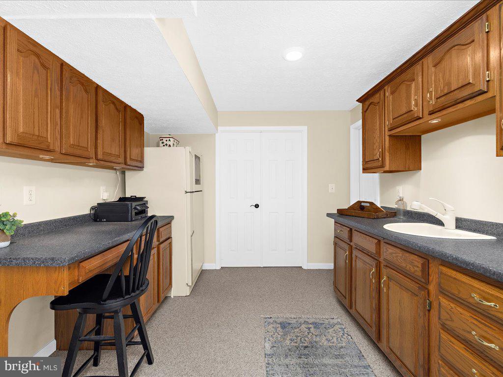 REGULARS - Residential