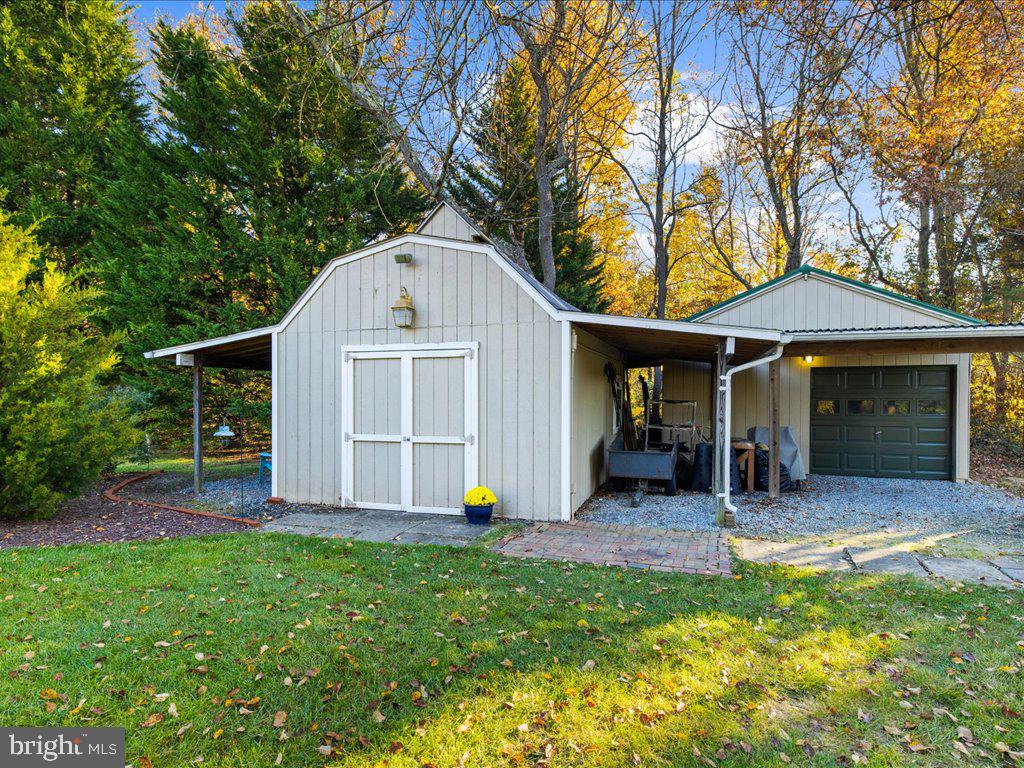 REGULARS - Residential