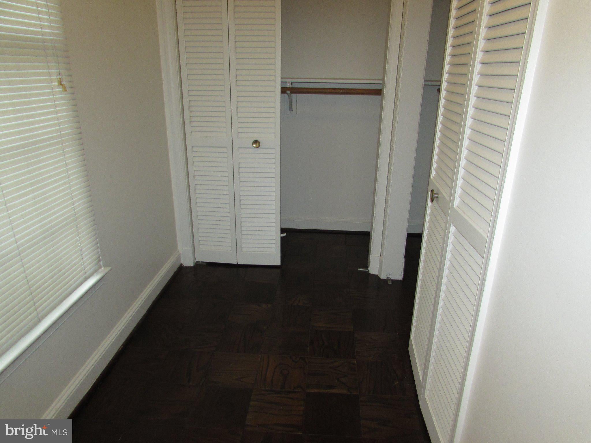 472 OLD ORCHARD CIRCLE