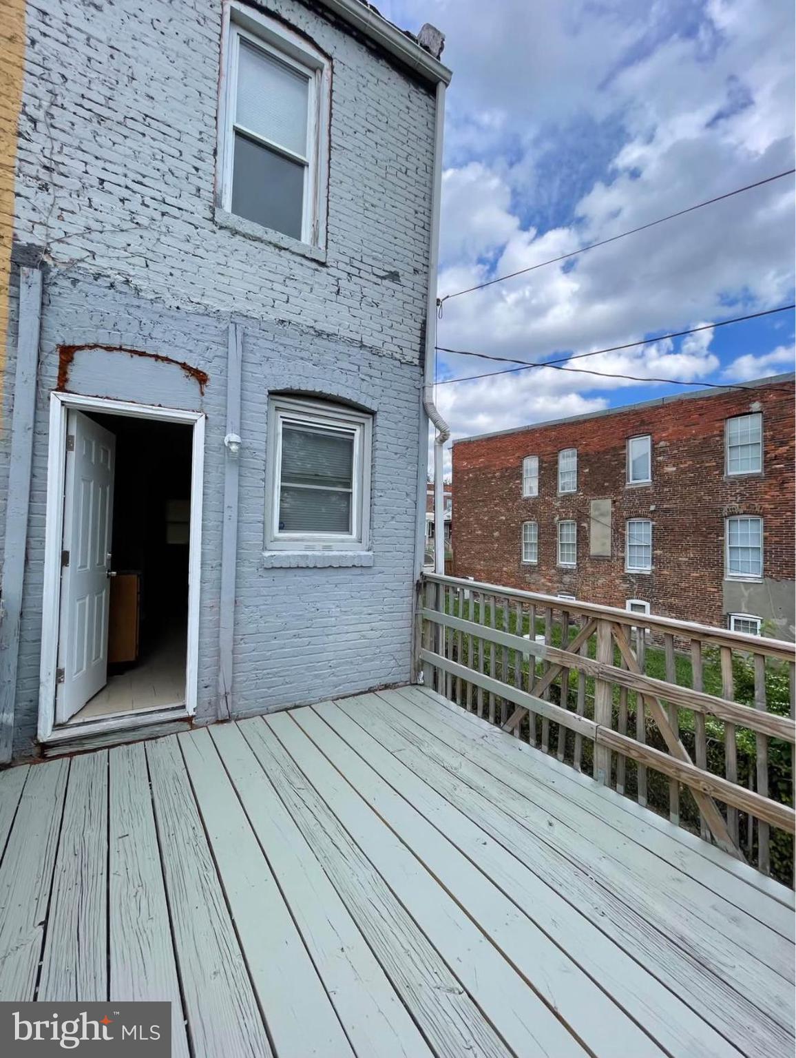 COLD SPRING NEWTOWN - Residential Lease