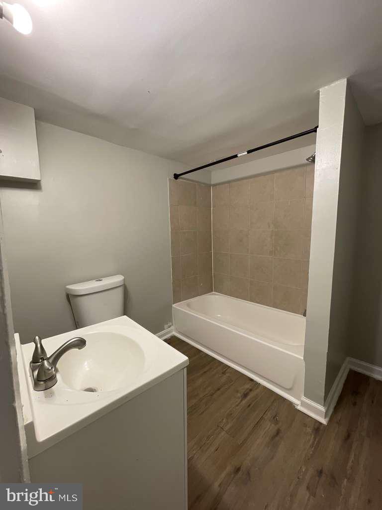 COLD SPRING NEWTOWN - Residential Lease