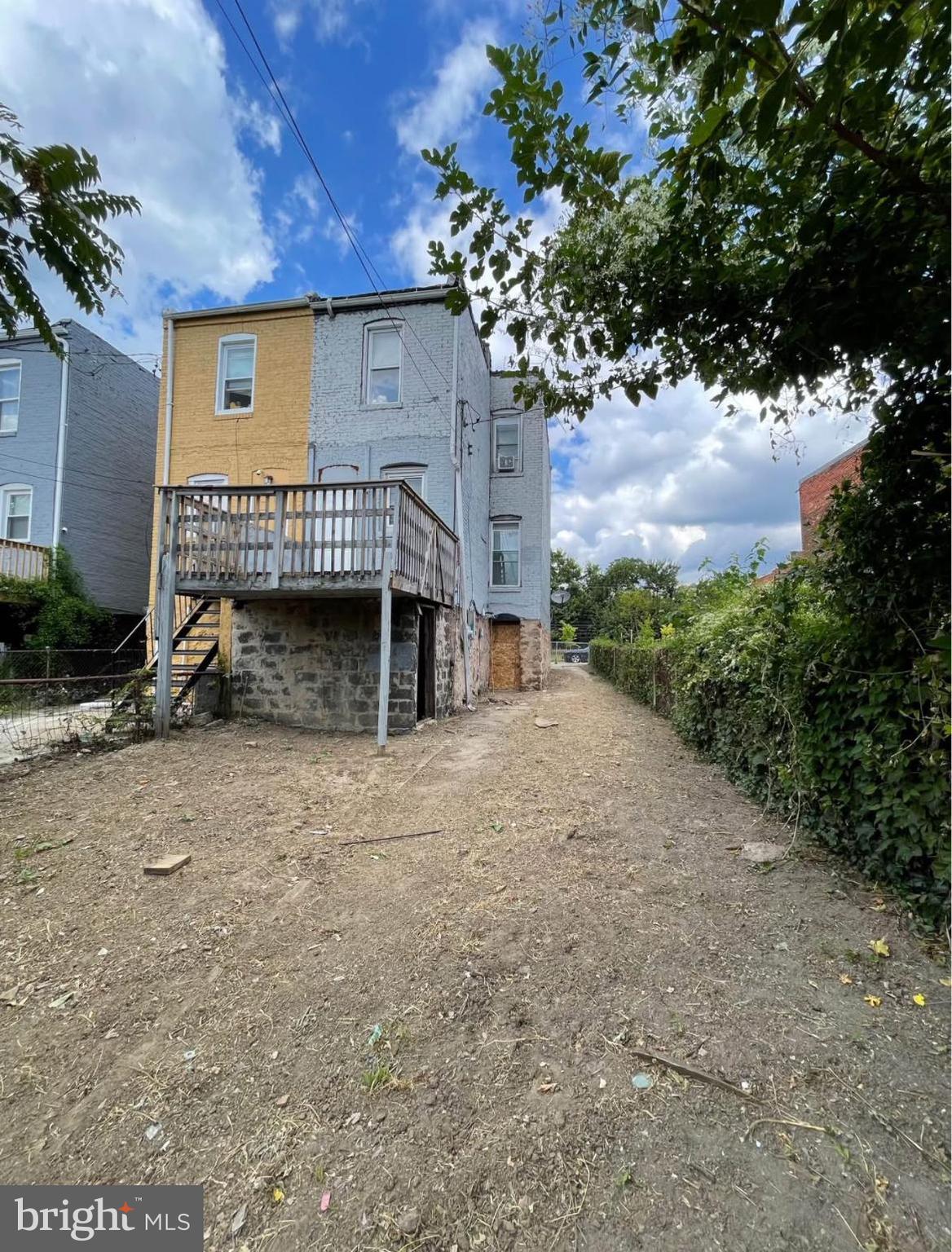 COLD SPRING NEWTOWN - Residential Lease