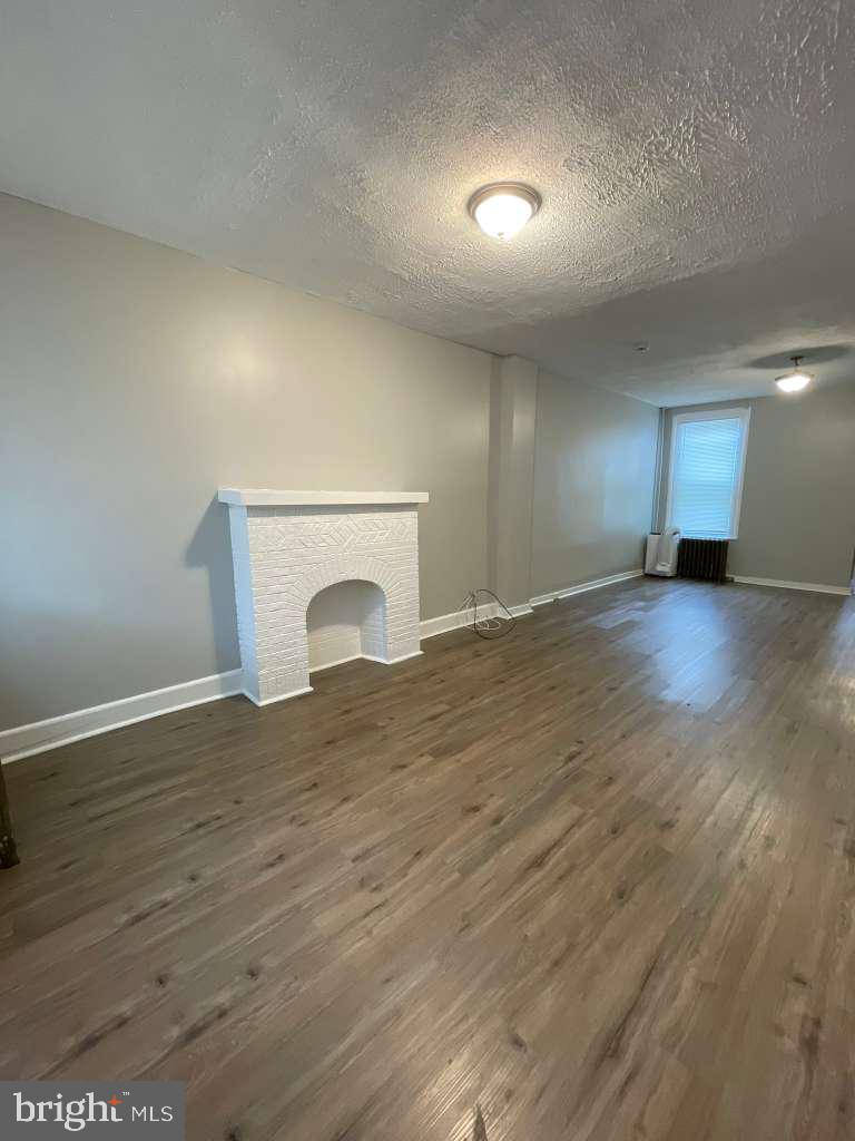 COLD SPRING NEWTOWN - Residential Lease