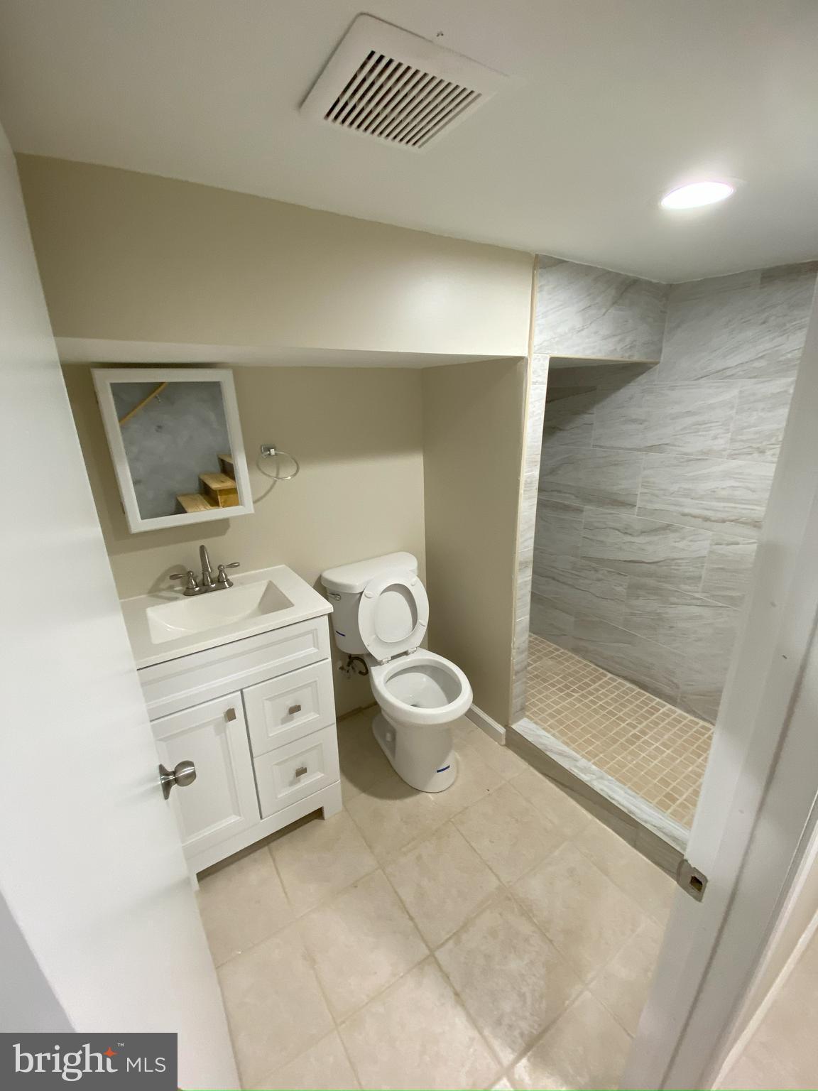 WASHINGTON SQ WEST - Residential