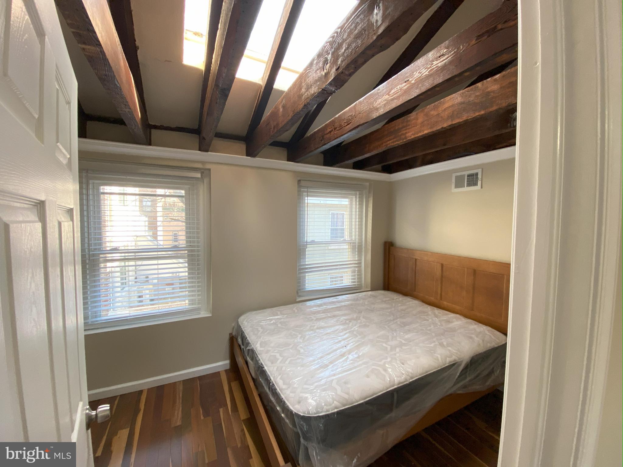 WASHINGTON SQ WEST - Residential