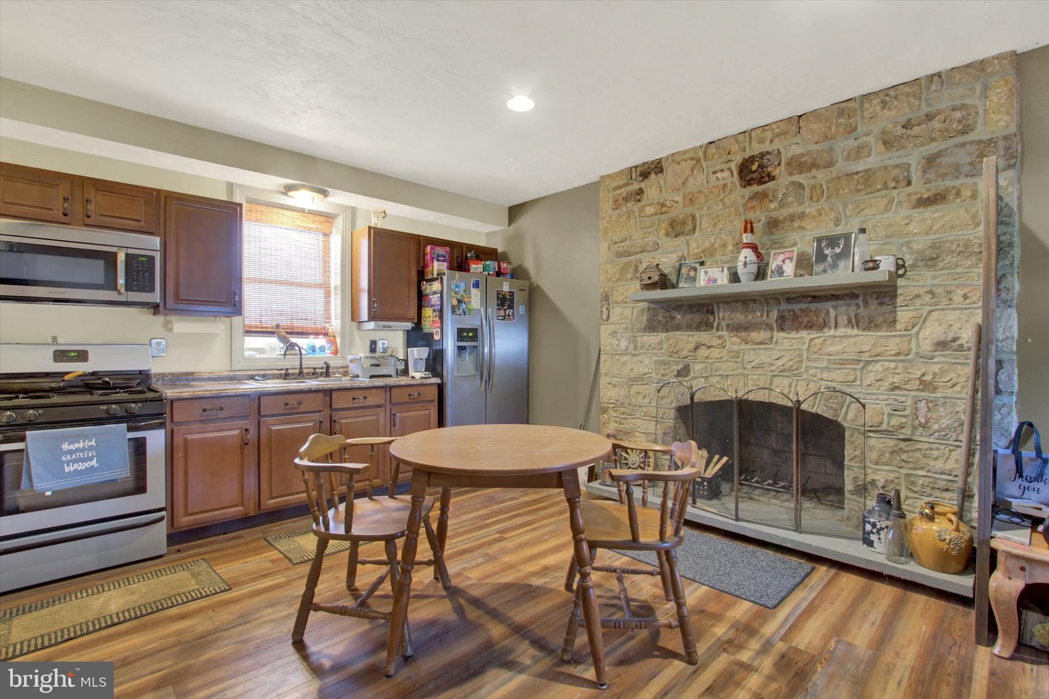 NEW CHESTER - Residential