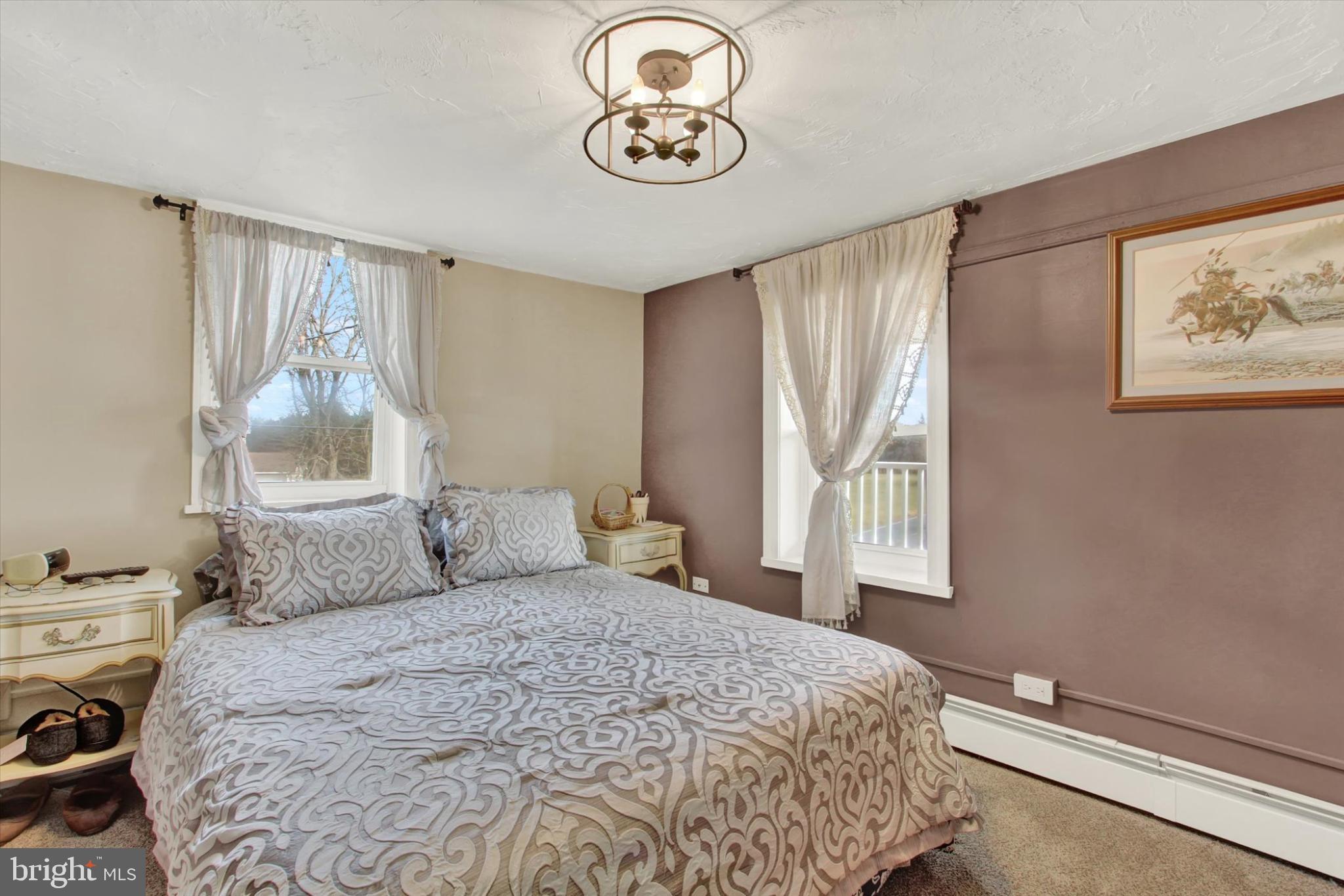 NEW CHESTER - Residential