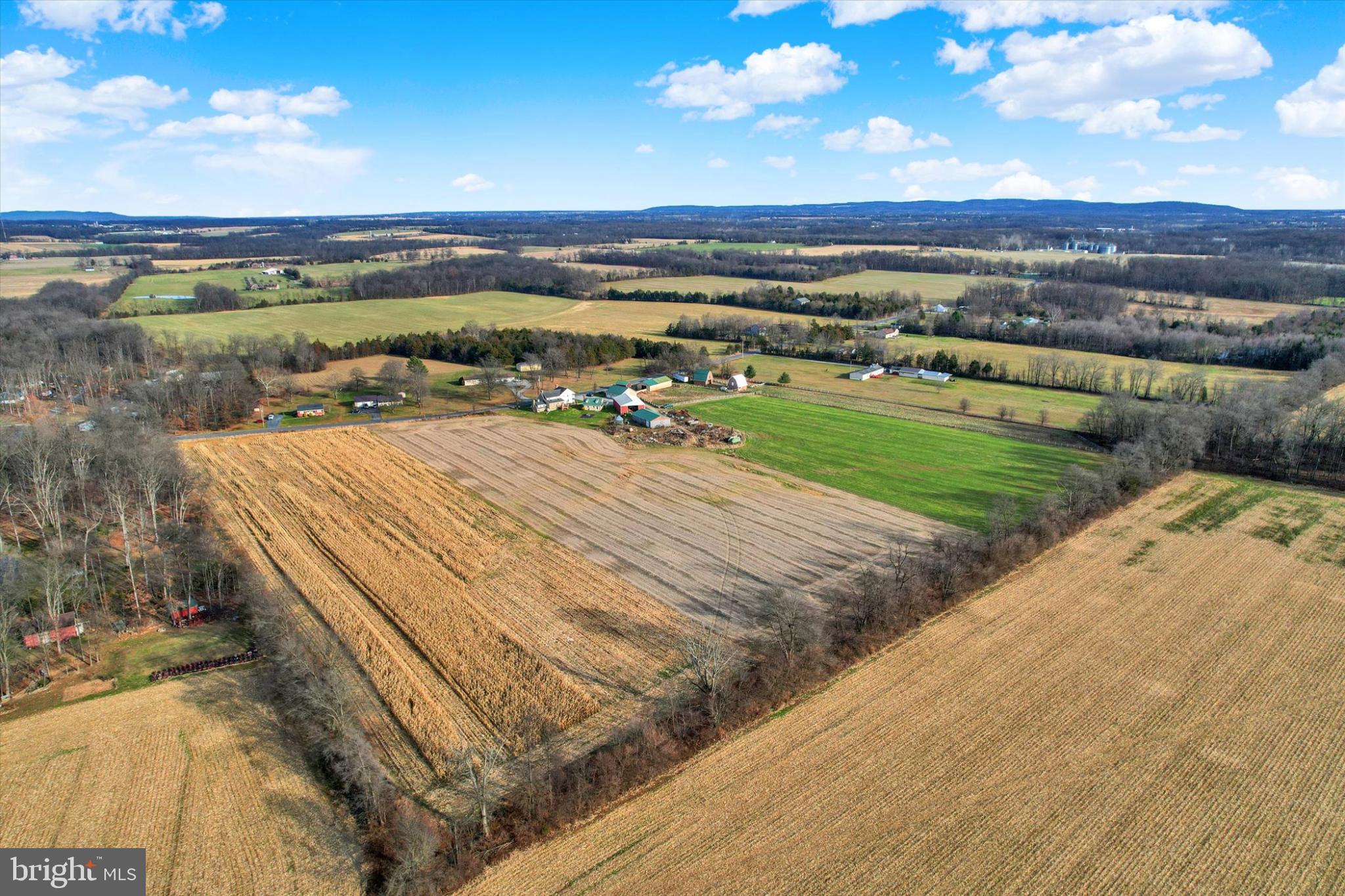 NEW CHESTER - Residential