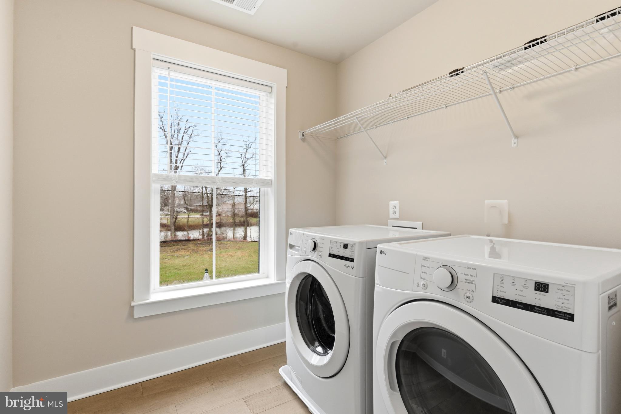 WATERS EDGE - Residential