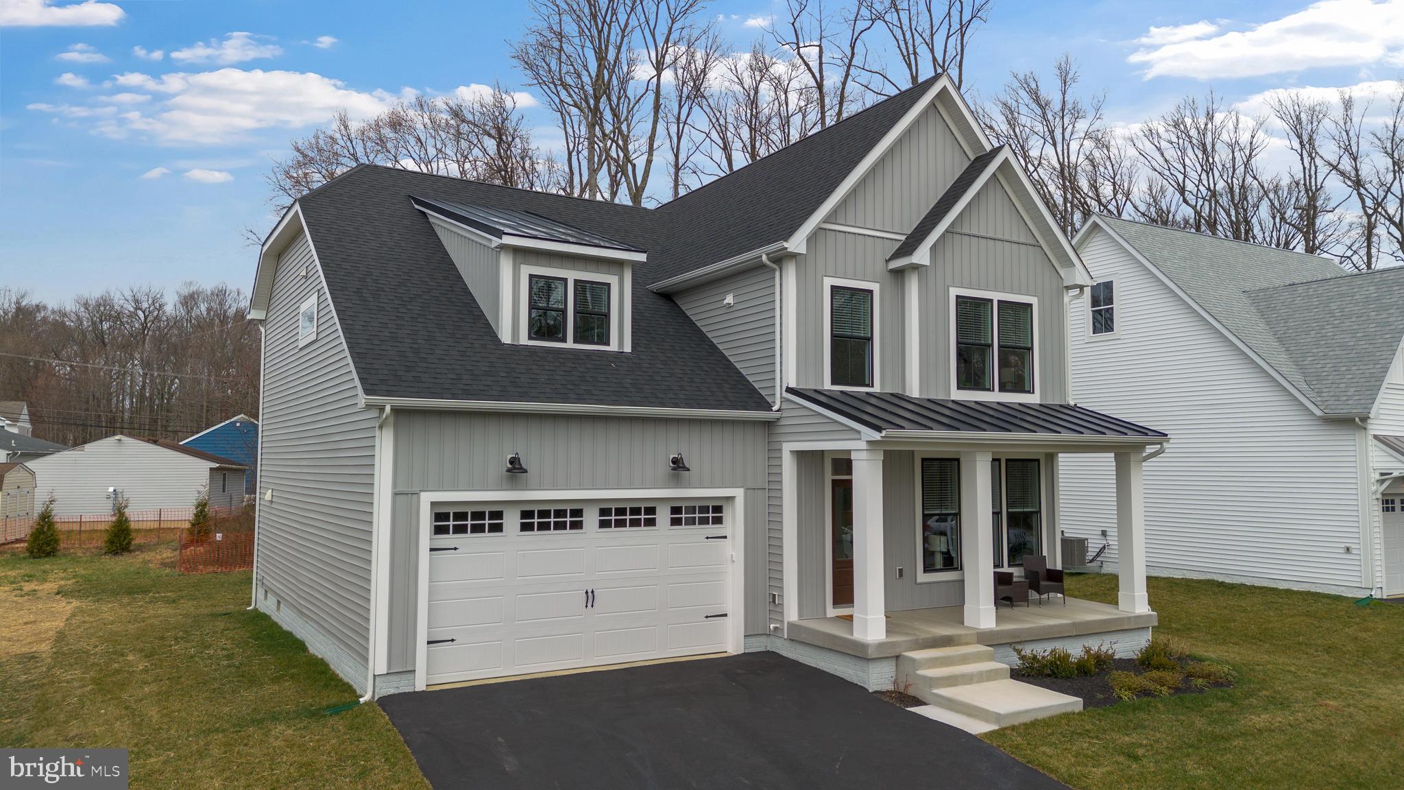 WATERS EDGE - Residential