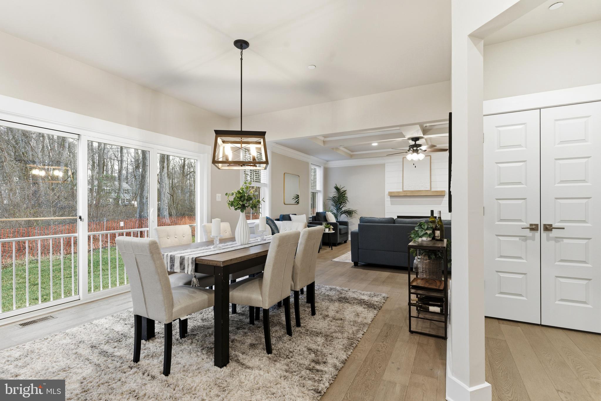 WATERS EDGE - Residential