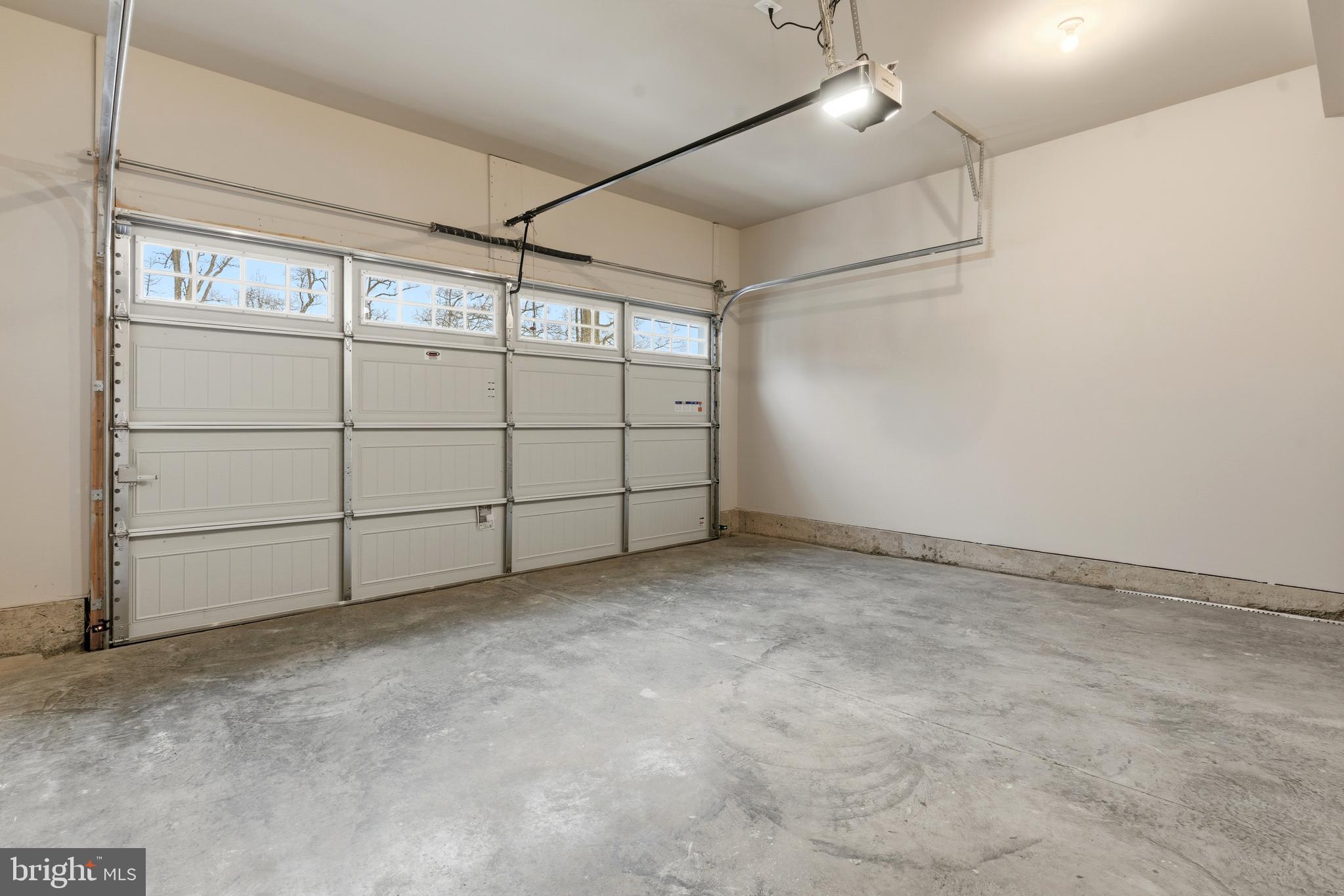 WATERS EDGE - Residential