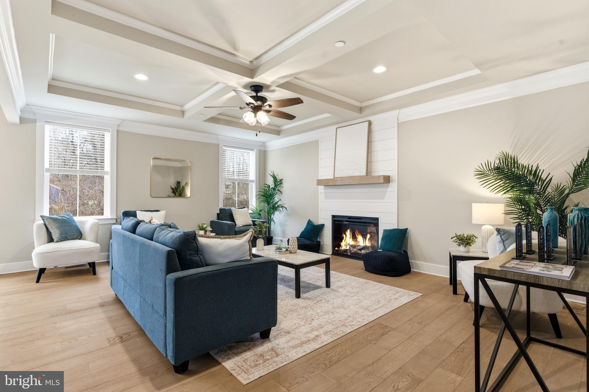 WATERS EDGE - Residential