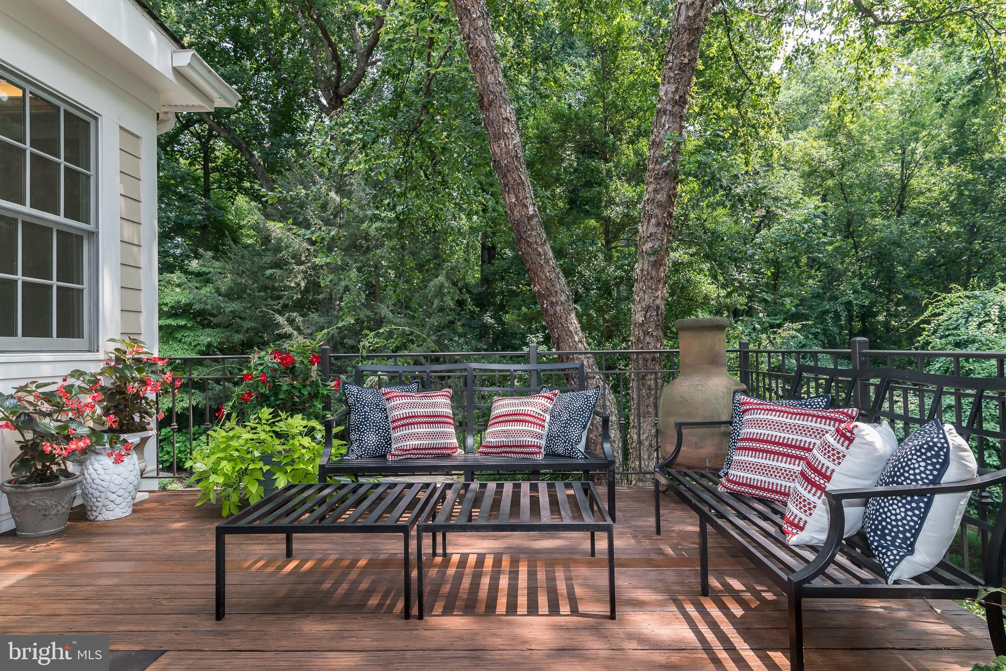 POTOMAC CHASE - Residential