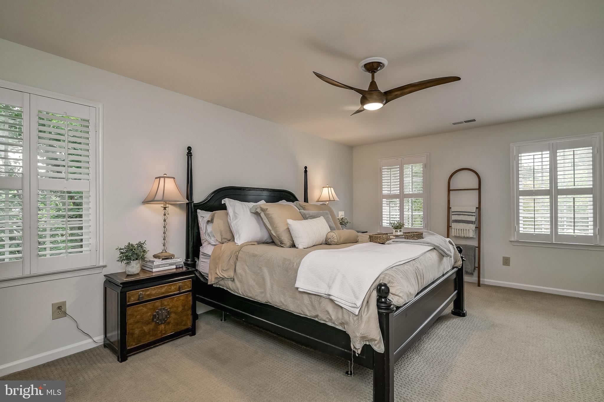 POTOMAC CHASE - Residential