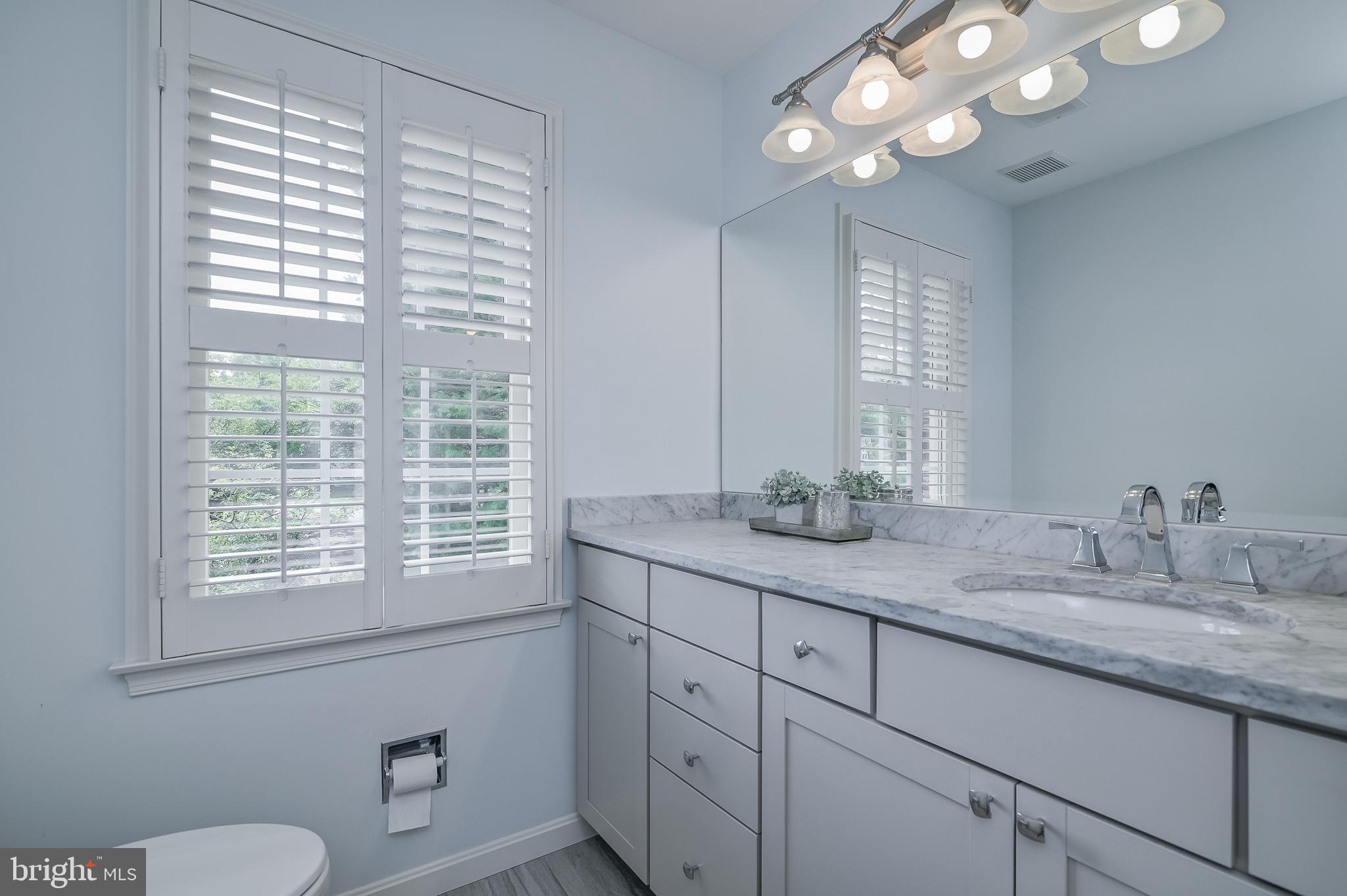 POTOMAC CHASE - Residential